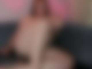 Karolinee's Live Sex Cam Show
