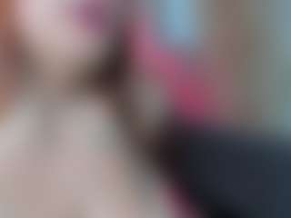 Karolinee's Live Sex Cam Show