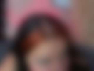 Live cam show with Karolinee - Tittyfuck on Milfs Live