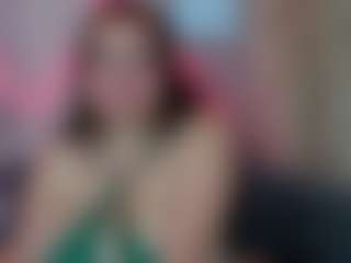 Karolinee's Live Sex Cam Show