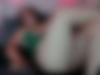 Live cam show with Karolinee - Curly on Camversity