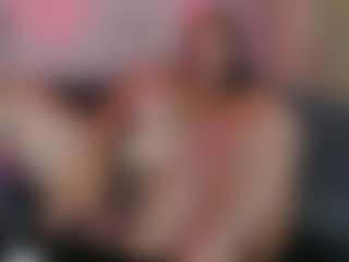 Karolinee's Live Sex Cam Show