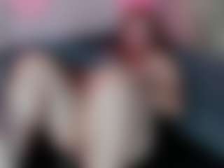 Karolinee's Live Sex Cam Show