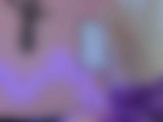 Karolinee's Live Sex Cam Show