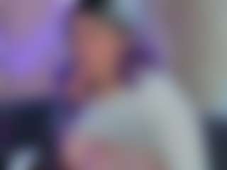 Karolinee's Live Sex Cam Show