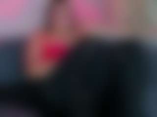 Karolinee's Live Sex Cam Show