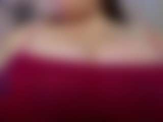 Karolinee's Live Sex Cam Show