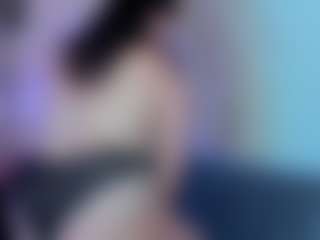 Karolinee's Live Sex Cam Show