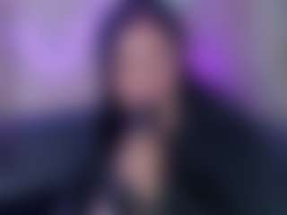 Karolinee's Live Sex Cam Show