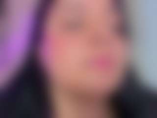 Karolinee's Live Sex Cam Show