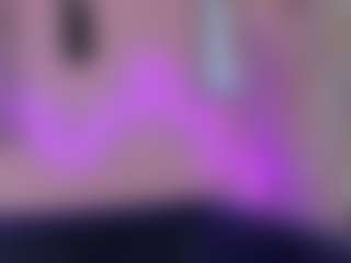 Karolinee's Live Sex Cam Show
