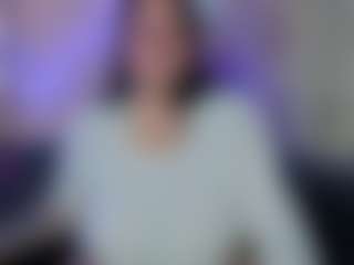 Live cam show with Karolinee - Fuck Machine on xplaylive.com