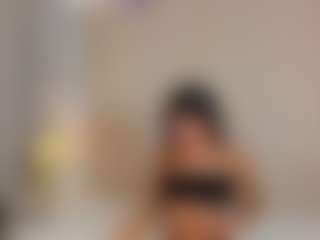 CandyRouse2's Live Sex Cam Show