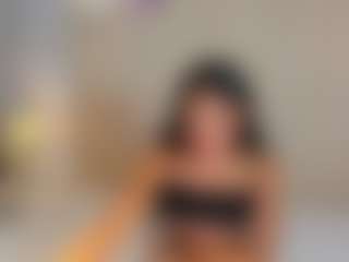 CandyRouse2's Live Sex Cam Show