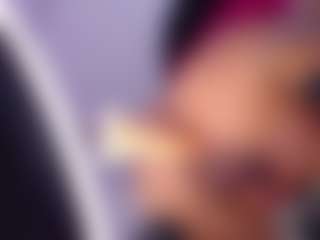 CandyRouse2's Live Sex Cam Show
