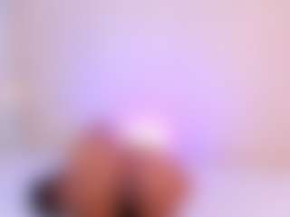 CandyRouse2's Live Sex Cam Show