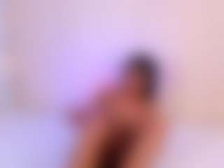 CandyRouse2's Live Sex Cam Show