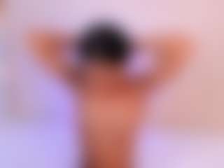 CandyRouse2's Live Sex Cam Show
