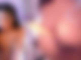Live cam show with CandyRouse2 - Bedroom on SinfulBabes