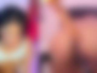 Live cam show with CandyRouse2 - Amateur on Milfs Live