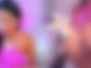 CandyRouse2's Live Sex Cam Show