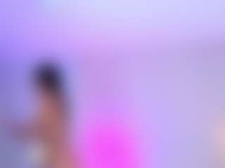 CandyRouse2's Live Sex Cam Show