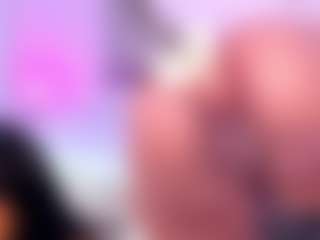 CandyRouse2's Live Sex Cam Show