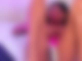 CandyRouse2's Live Sex Cam Show