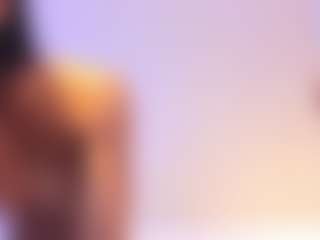 Live cam show with CandyRouse2 - Petite on livesexfox.com