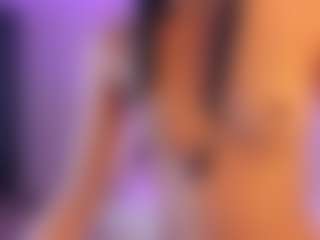 CandyRouse2's Live Sex Cam Show