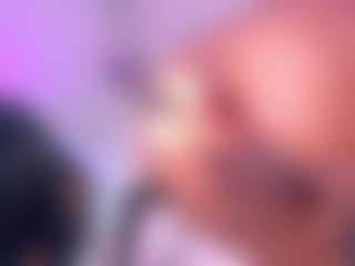 CandyRouse2's Live Sex Cam Show