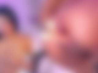 CandyRouse2's Live Sex Cam Show