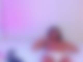 CandyRouse2's Live Sex Cam Show