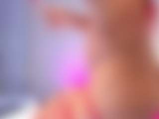 CandyRouse2's Live Sex Cam Show