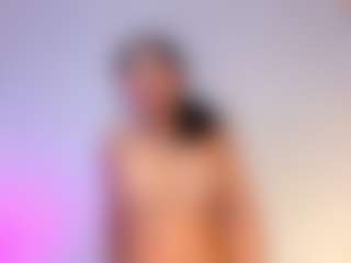 CandyRouse2's Live Sex Cam Show