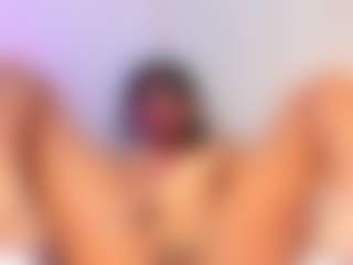 CandyRouse2's Live Sex Cam Show