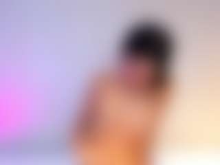 CandyRouse2's Live Sex Cam Show