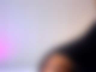 CandyRouse2's Live Sex Cam Show
