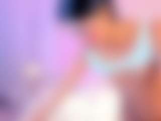CandyRouse2's Live Sex Cam Show