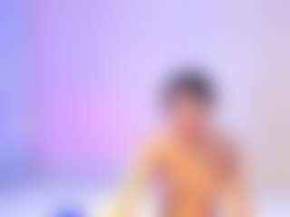 CandyRouse2's Live Sex Cam Show