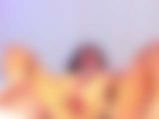 CandyRouse2's Live Sex Cam Show