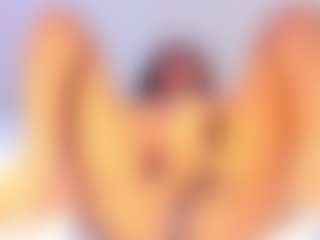 CandyRouse2's Live Sex Cam Show
