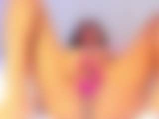 CandyRouse2's Live Sex Cam Show