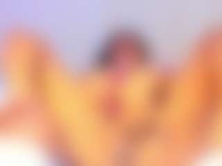 CandyRouse2's Live Sex Cam Show