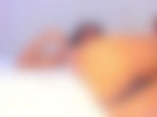 CandyRouse2's Live Sex Cam Show