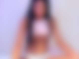 CandyRouse2's Live Sex Cam Show
