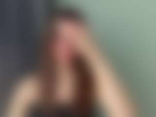 Live cam show with LynneCaudle - Upskirt on studioflirtlive.com