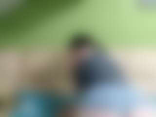 Live cam show with milf44milf - Wife on Lustler