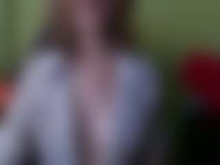 Live cam show with PennyDelight - Sph on madthumbs