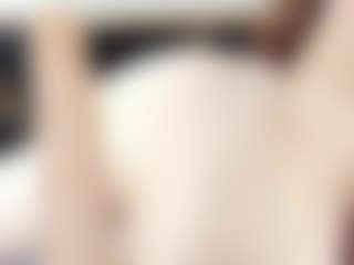 Live cam show with Camiila-Osorio - Cute on AdultVida.com